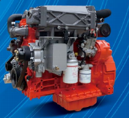 Good Working Efficiency YUCHAI Water Cooled Diesel Engine 4 stroke Marine Diesel Machinery